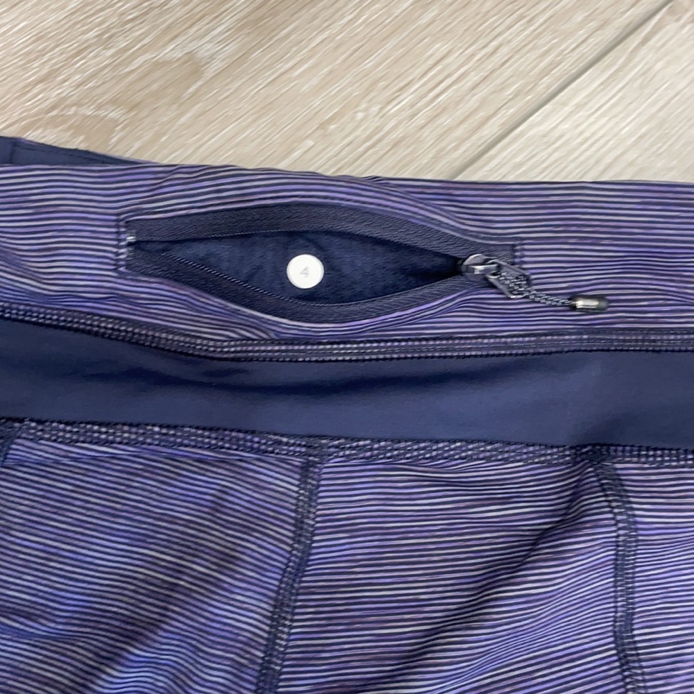 Lululemon Crop - Picture 4 of 4